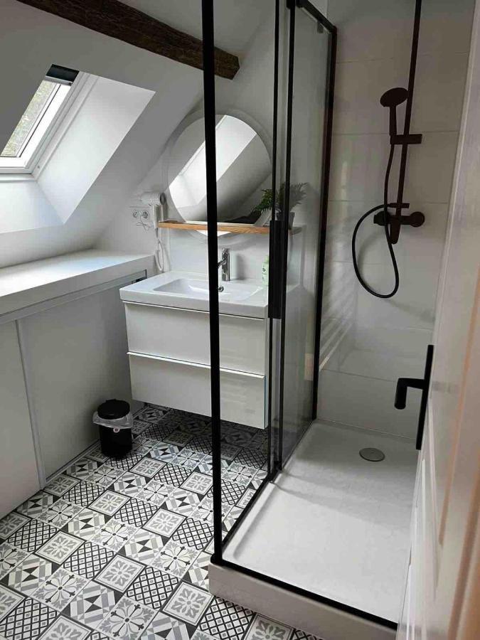 Вилла Petite Grange De Charme A Miers Экстерьер фото