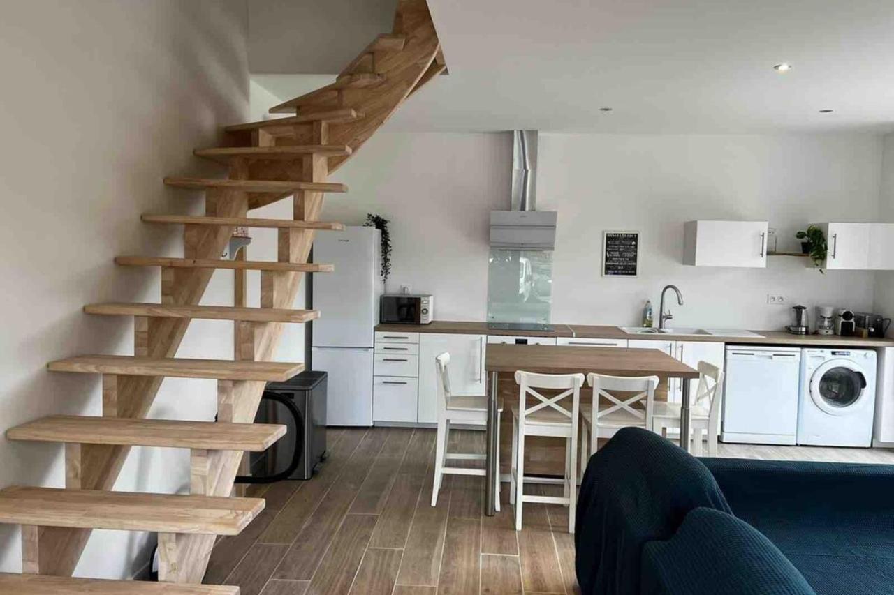 Вилла Petite Grange De Charme A Miers Экстерьер фото